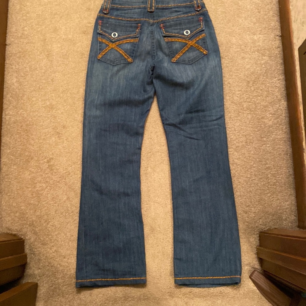 Cache Contour Collection Jean